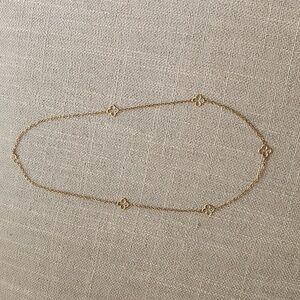 14K Yellow Gold Clover Station Necklace 18"